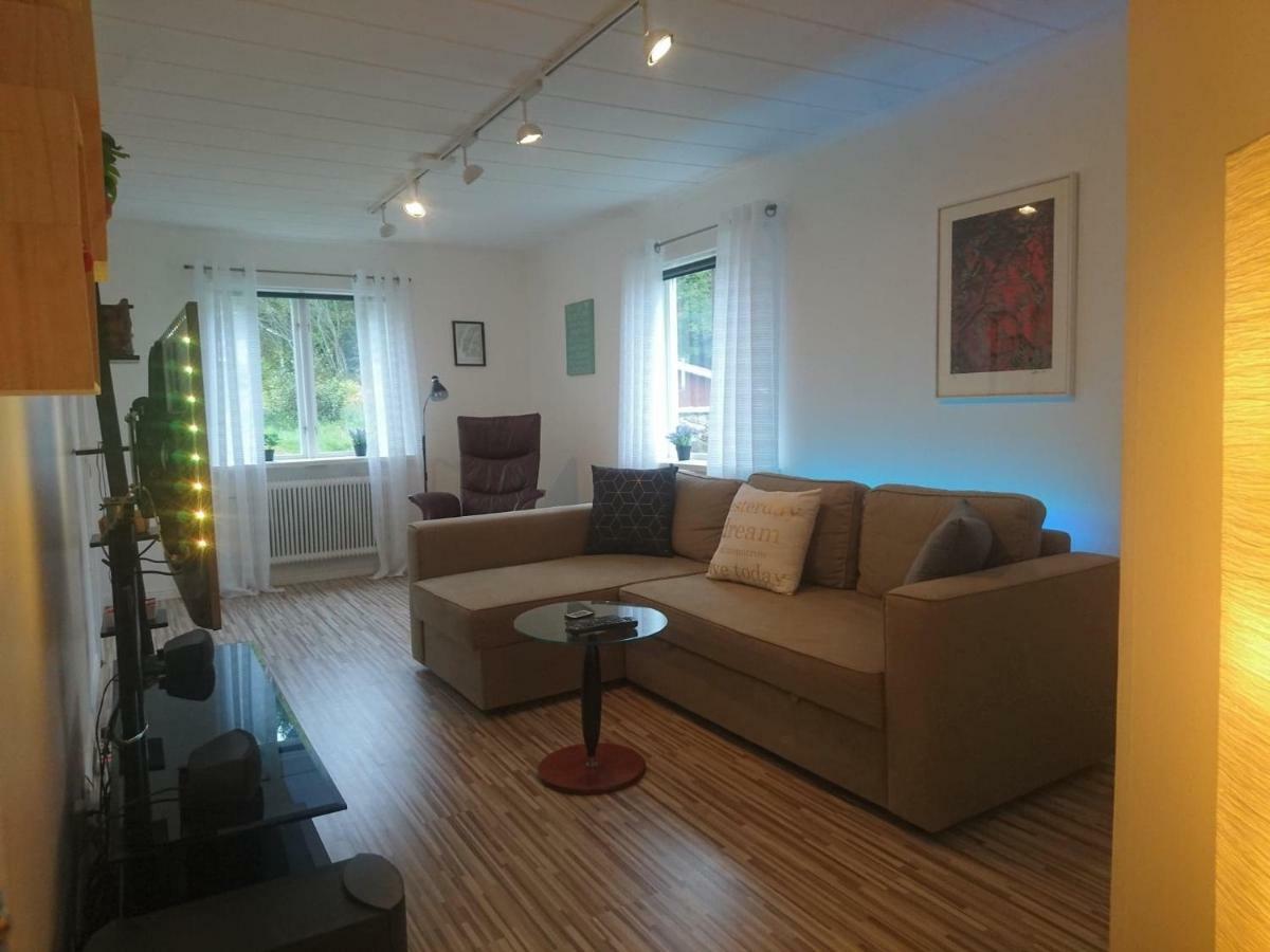 Fiberhusets Retreat: High-Speed Haven Near Hudiksvall Exterior photo